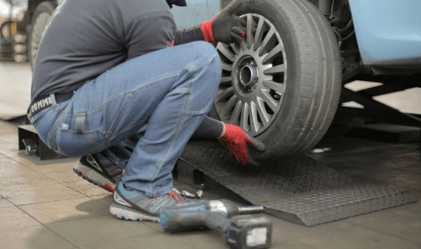 TIRE CHANGE